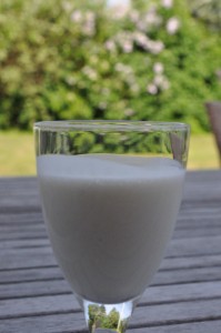 Koldskål - opskrift med kærnemælk uden æg
