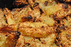 Sesamkartofler - pommes frites med sesam
