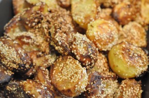 Pommes frites lækre ovnkartofler med sesam