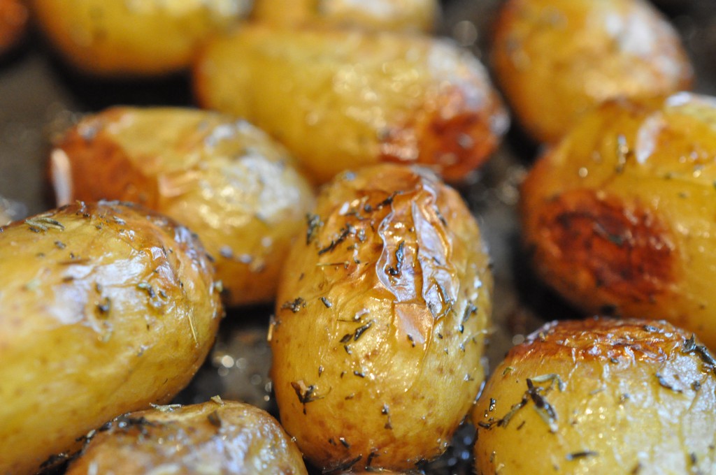Derfor kløft jern Kartofler i ovn - ovnkartofler med timian | nogetiovnen.dk