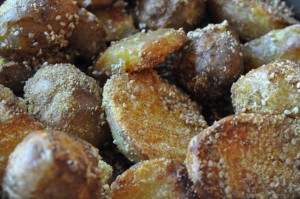 Kartofler i ovn med majsmel - sprøde & lækre