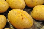 Bagekartofler - bagte kartofler i ovn med hvidløgssmør
