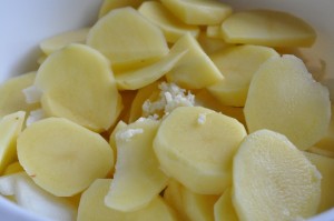 Flødekartofler - opskrift med ost og fløde