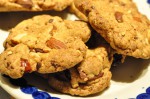 Fest cookies med tranebær, mandler, chokolade og lakrids