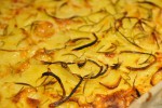 Kartoffelpizza med mozzarella, løg & rosmarin