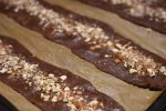 Chokoladesnitter med nougat og mandler - sprøde og lækre