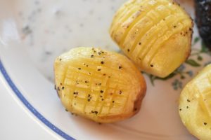 Hasselback kartofler på grill - sprøde og lækre