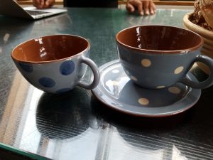 Keramikcafé Møllehuset - lækre kager og smuk keramik