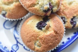 Blåbærmuffins - opskrift på muffins med blåbær