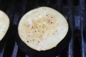Grillet aubergine - nem opskrift på tilbehør