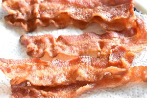 Bacon i ovn - nem opskrift på ovnstegt bacon