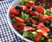 Salat med jordbær & asparges - sommersalat