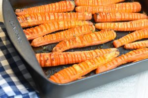 Hasselback gulerødder i ovn - lækkert tilbehør