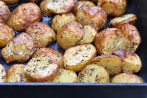 Timian kartofler opskrift - sprøde kartofler i ovn